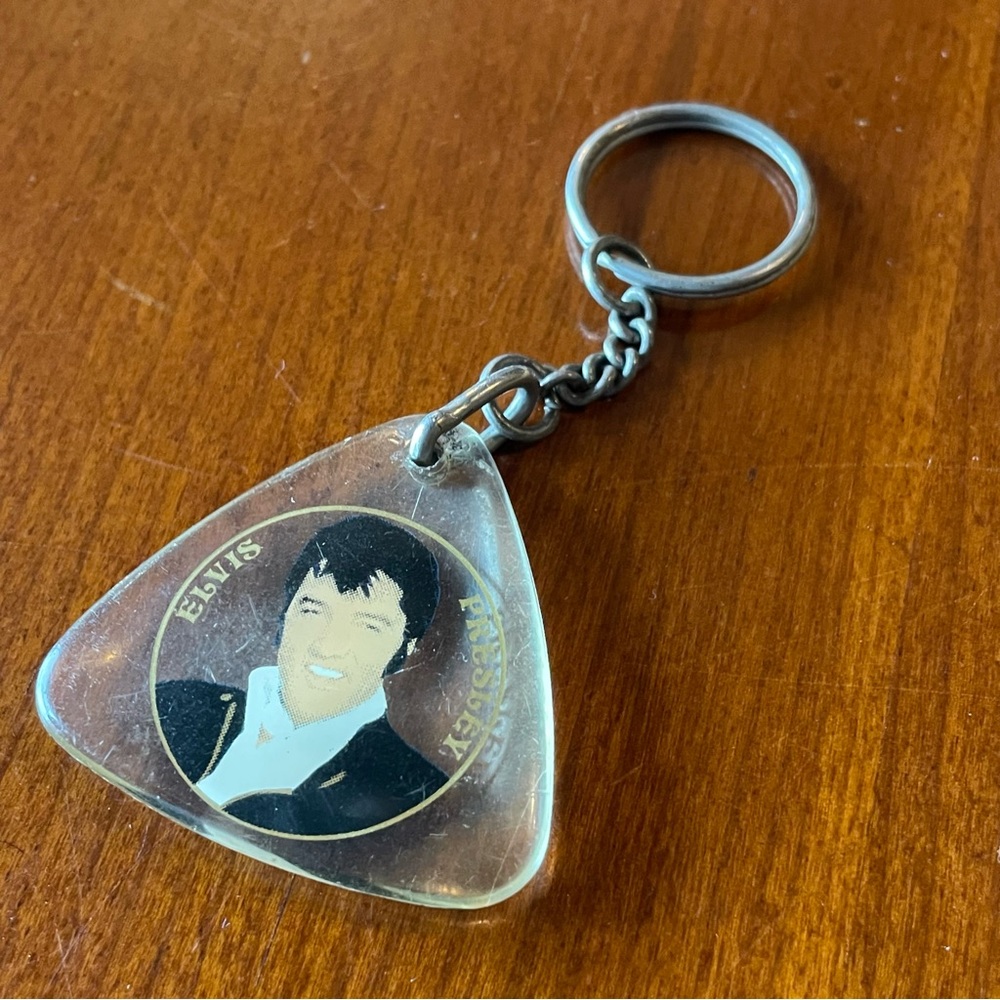 Vintage Elvis Presley Clear Triangular (guitar pick shape)Keychain